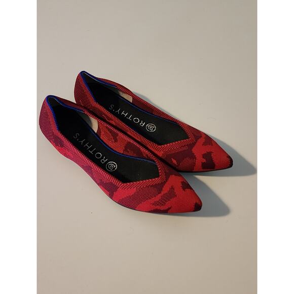 Rothy's Red Camo Points Size 8 - Picture 4 of 8